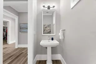 110 Carlyle Dr, Palm Harbor, FL 34683 - Photo 30