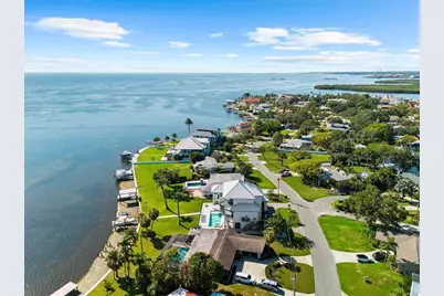 110 Carlyle Drive, Palm Harbor, FL 34683 - Photo 92