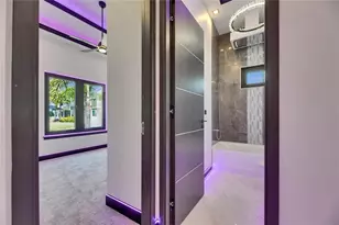6532 Simone Shores Cir, Apollo Beach, FL 33572 - Photo 8