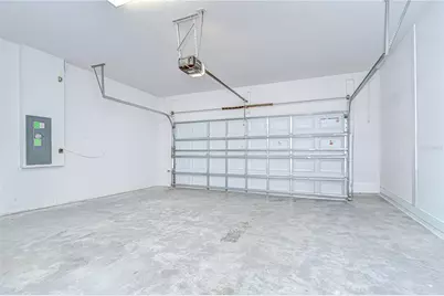 6119 Bradford Woods Drive, Zephyrhills, FL 33542 - Photo 22