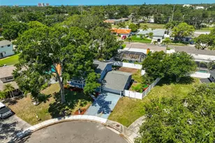 12468 Empire Dr, Seminole, FL 33772 - Photo 38