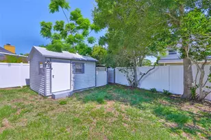 12468 Empire Dr, Seminole, FL 33772 - Photo 34