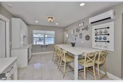 12468 Empire Drive, Seminole, FL 33772 - Photo 18