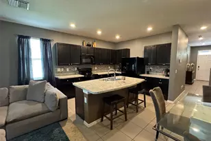 821 Lucent Sands Ct, Brandon, FL 33511 - Photo 10