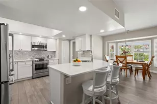 9201 Captiva Cir, Saint Pete Beach, FL 33706 - Photo 10