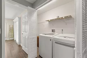 9201 Captiva Cir, Saint Pete Beach, FL 33706 - Photo 30