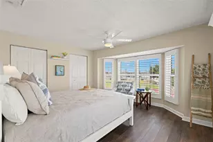 9201 Captiva Cir, Saint Pete Beach, FL 33706 - Photo 28