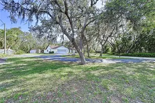 6602 Winding Brook Dr, New Port Richey, FL 34655 - Photo 18