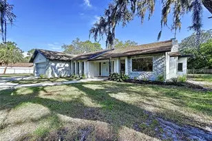 6602 Winding Brook Dr, New Port Richey, FL 34655 - Photo 42