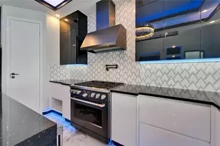 6520 Simone Shores Cir, Apollo Beach, FL 33572 - Photo 56