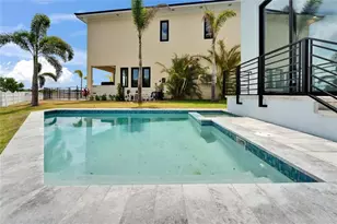 6520 Simone Shores Cir, Apollo Beach, FL 33572 - Photo 74