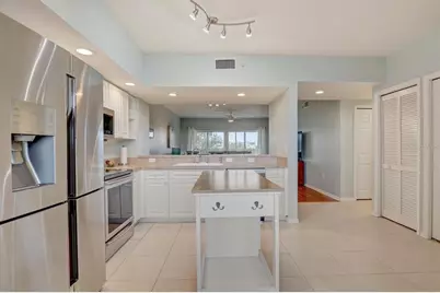 960 Starkey Road #2405, Largo, FL 33771 - Photo 8