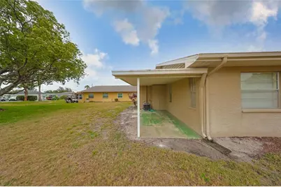 1904 Canterbury Lane #18, Sun City Center, FL 33573 - Photo 34
