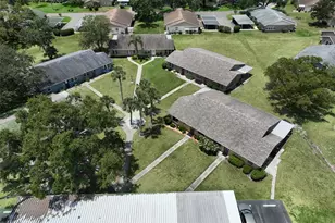 1904 Canterbury Ln, Sun City Center, FL 33573 - Photo 38