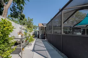 12416 Queensland Ln, Tampa, FL 33625 - Photo 40