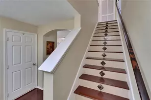 2435 Edgewater Falls Dr, Brandon, FL 33511 - Photo 18