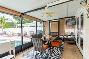 1512 56th Ave N, Saint Petersburg, FL 33703 - Photo 26