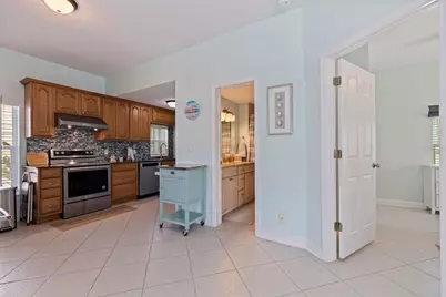 106 7th Avenue, Saint Pete Beach, FL 33706 - Photo 6