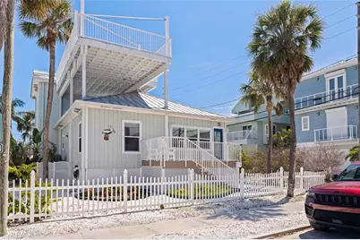 106 7th Avenue, Saint Pete Beach, FL 33706 - Photo 1