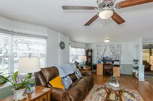 7299 1st Cir Dr, Brooksville, FL 34613 - Photo 16