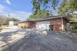 7002 Doreen St, Tampa, FL 33617 - Photo 46