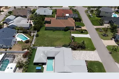 343 7th Avenue N, Saint Petersburg, FL 33715 - Photo 8