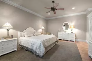 841 Ponce De Leon Dr, Saint Petersburg, FL 33715 - Photo 34