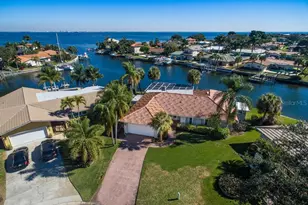 2096 Massachusetts Ave NE, Saint Petersburg, FL 33703 - Photo 46