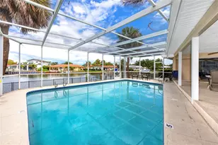 2096 Massachusetts Ave NE, Saint Petersburg, FL 33703 - Photo 42