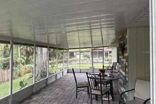 2123 Woodburn Loop S, Lakeland, FL 33813 - Photo 16