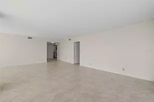 9425 Blind Pass Rd, Saint Pete Beach, FL 33706 - Photo 10