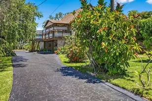 606 Dickman Dr SW, Ruskin, FL 33570 - Photo 12