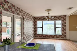 2523 Krueger Ln, Tampa, FL 33618 - Photo 14