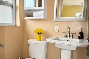 2523 Krueger Ln, Tampa, FL 33618 - Photo 22