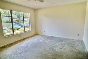 2391 Sumatran Way, Clearwater, FL 33763 - Photo 4