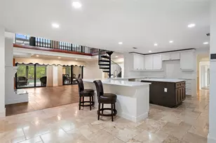 1721 Allens Creek Dr, Clearwater, FL 33764 - Photo 18