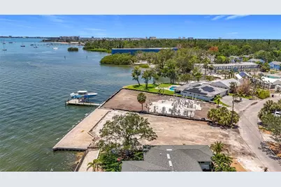 4771 Baywood Point Drive S, Gulfport, FL 33711 - Photo 40