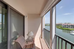 7600 Sun Island Dr S, South Pasadena, FL 33707 - Photo 14