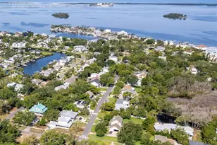 272 Orange St, Palm Harbor, FL 34683 - Photo 26