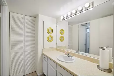 7400 Sun Island Drive S #802, South Pasadena, FL 33707 - Photo 24