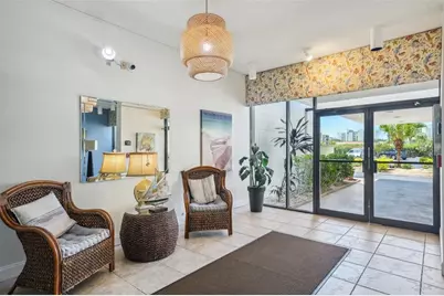 7400 Sun Island Drive S #802, South Pasadena, FL 33707 - Photo 6