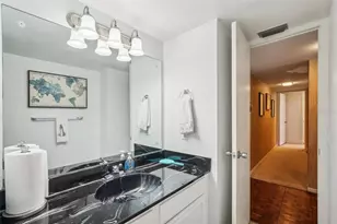 7400 Sun Island Dr S, South Pasadena, FL 33707 - Photo 20