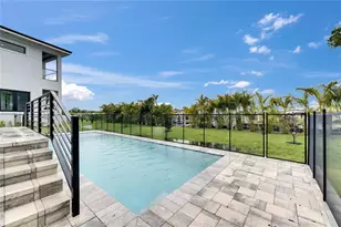6528 Simone Shores Cir, Apollo Beach, FL 33572 - Photo 86