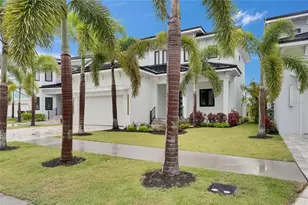 6528 Simone Shores Cir, Apollo Beach, FL 33572 - Photo 10