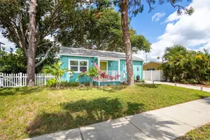 2709 Upton St S, Gulfport, FL 33711 - Photo 4