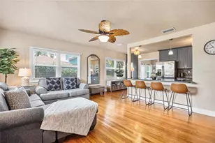 2709 Upton St S, Gulfport, FL 33711 - Photo 8