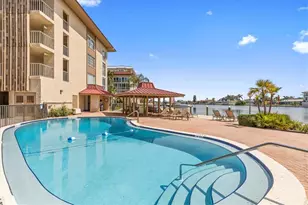 105 Island Way, Clearwater Beach, FL 33767 - Photo 52