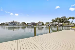 105 Island Way, Clearwater Beach, FL 33767 - Photo 50