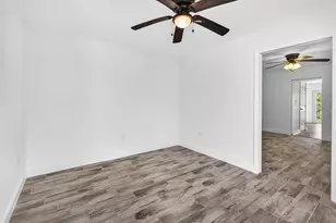 3225 W Shell Point Rd, Ruskin, FL 33570 - Photo 46