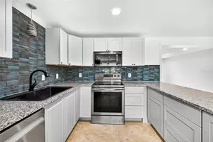 3225 W Shell Point Rd, Ruskin, FL 33570 - Photo 18
